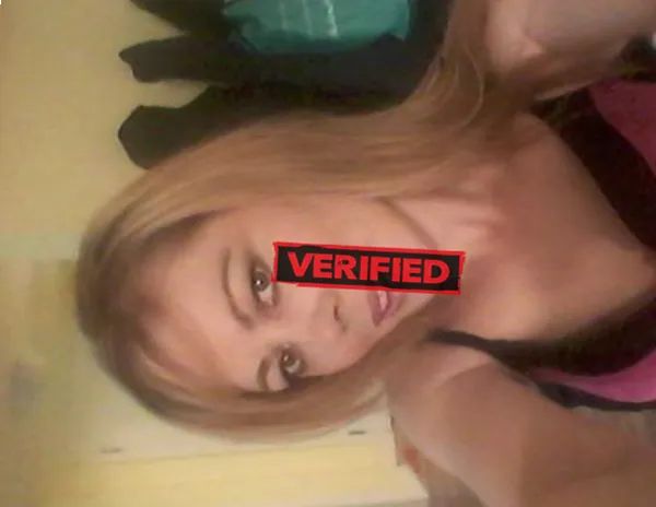 Angelina pornostarr Prostituta Paredes